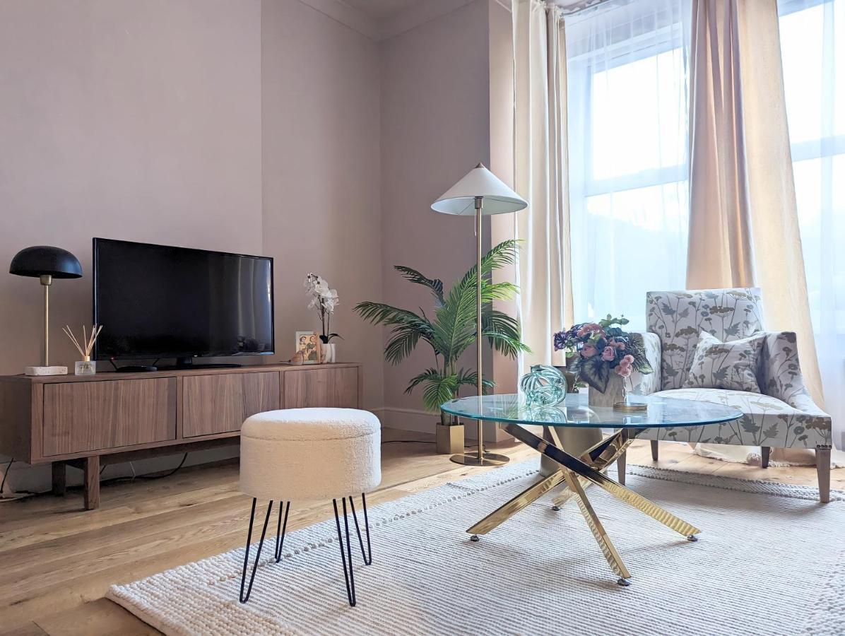 Gorgeous Apartment Wood Green Palmers Green Exterior photo